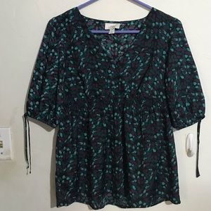 Woman’s blouse, short sleeve by Anne Taylor Loft